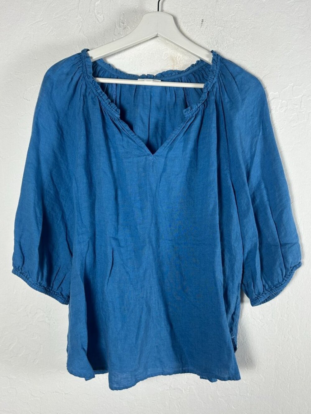 J. Jill Love Linen Womens V-Neck Ruffle Trim 3/4 Sleeve Top Blouse Medium Blue